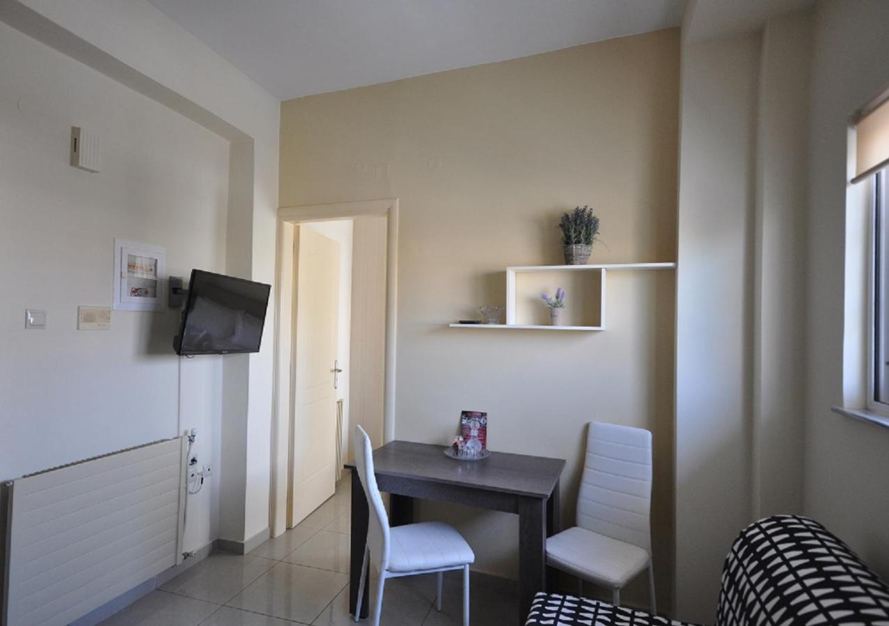 Apartments Chania ハニア エクステリア 写真